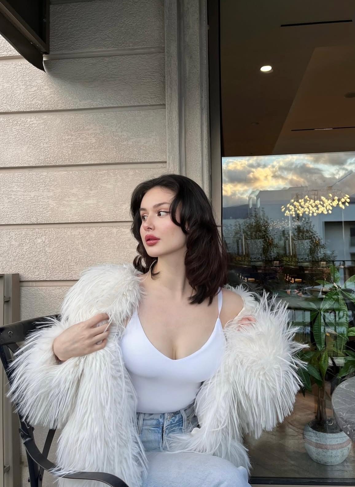 Karabulut Romantik Partner Escort Bayan İzel