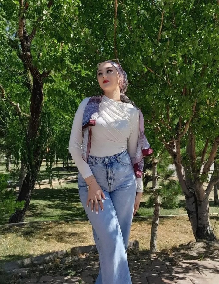 Bozlağan Dinamik Partner Escort Bayan Amine