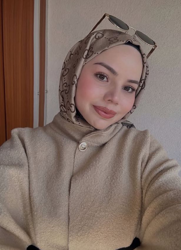Adsız Yenilikçi Bayan Bayan Escort Gizem