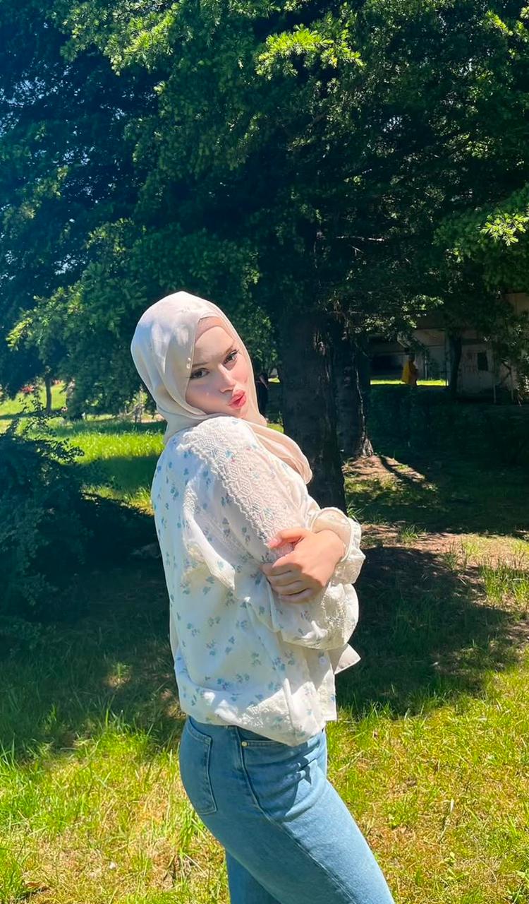 Akşehir Efsanevi Partner Escort Bayan Zeynep